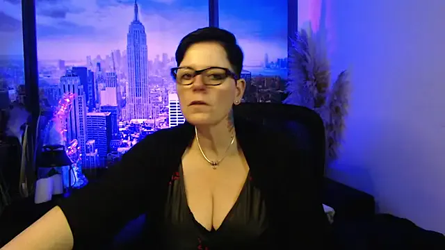 ninarandmann on StripChat