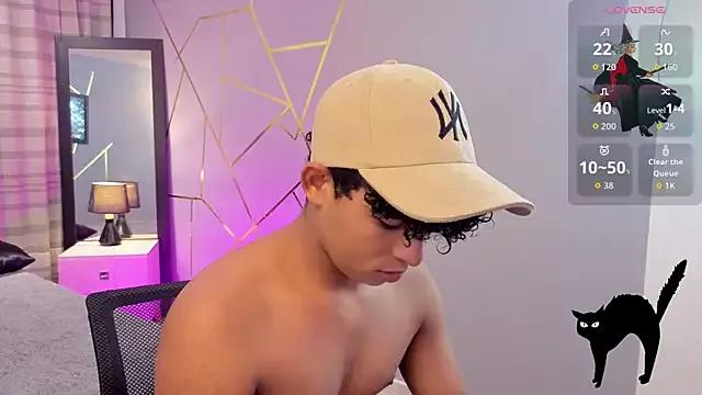 StripChat Noah_Smith04 is Freechat Noah_Smith04 — show big cum