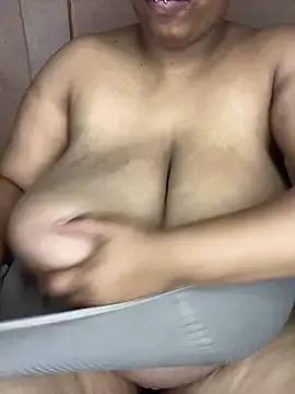 Private NonoGotBoobies on StripChat