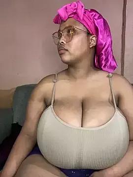 Private NonoGotBoobies on StripChat