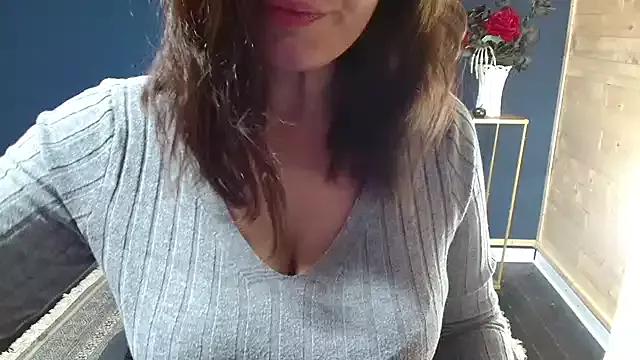 StripChat NovaBabe21 is Freechat NovaBabe21 — buongiorno ....ci divertiamo ?