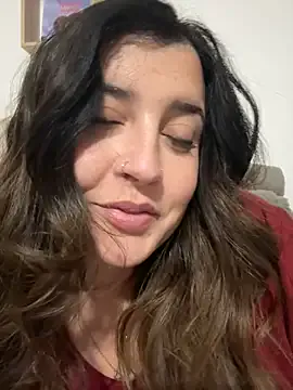 Novababy18 on StripChat