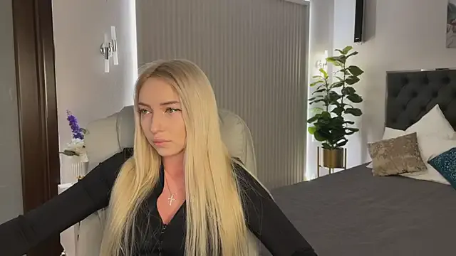 OhMyEmma on StripChat