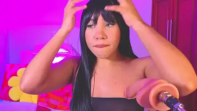 Olivia_ds on StripChat