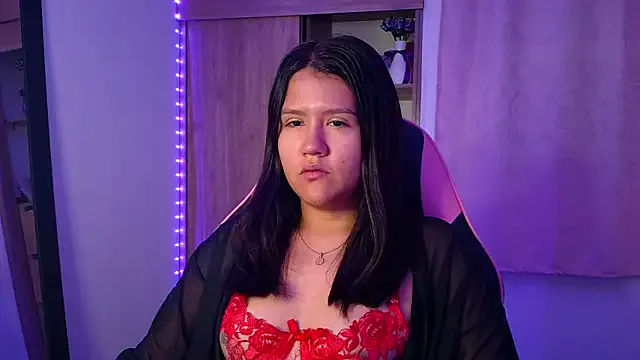 Oliviawatson1 on StripChat