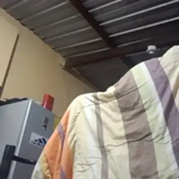 Ortiz3404 — me ayudas necesito cama nueva 