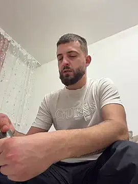 Pablo_Hornyguy95 on StripChat