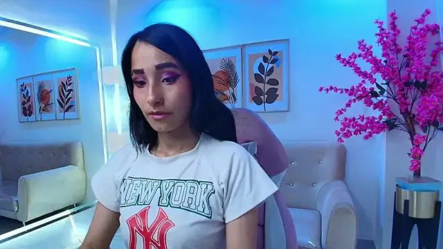Palmer_foxx — Show boobs 