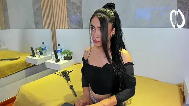 PamelaRed_ on StripChat