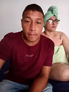 pareja_latina1483 — Squirt In the face