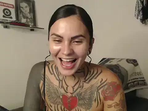 Freechat Perola__May on StripChat