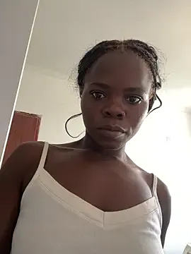 petiteebony_81 — Freechat on StripChat