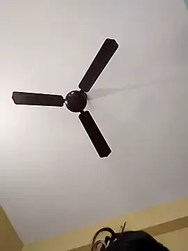 pinkihot23 on StripChat