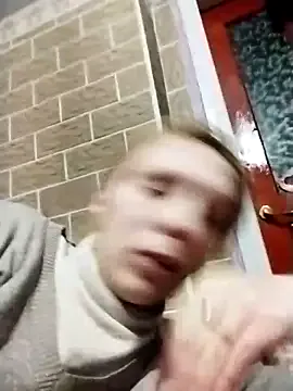 Ponka2011 on StripChat