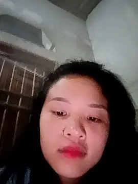 Pretty-haert on StripChat