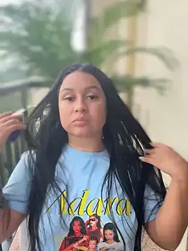 Pretty_Isadora on StripChat