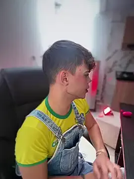 PRINCE_STEV on StripChat