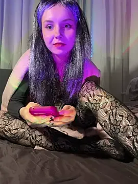 pussypiercingslut — Full naked