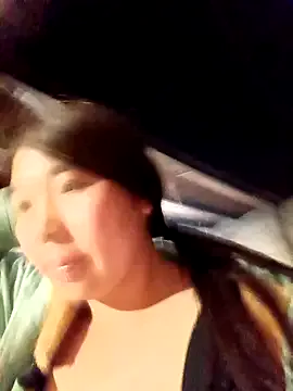 quynhkoolbae on StripChat