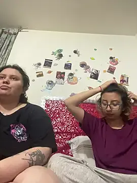 RavenEllieUniverse — NAKED