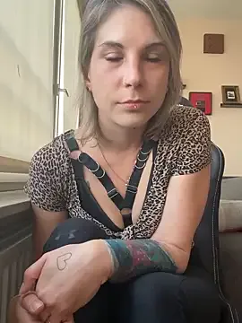 RealLadyDianna — Slap Ass 5x 