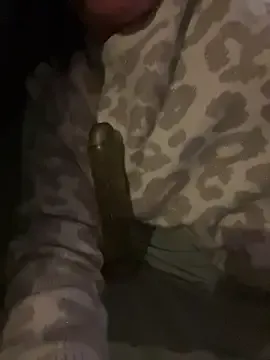 Reine_du_Vice84 on StripChat