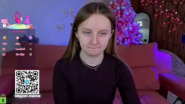 Rina_Panic on StripChat