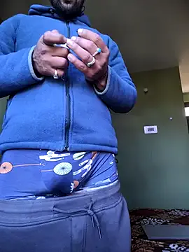 Rinku5553 — Dildo show with cum