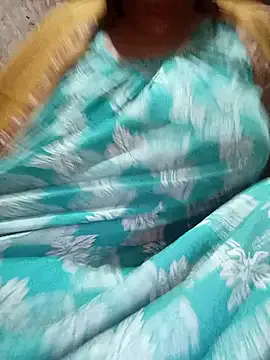 riyanag2 on StripChat