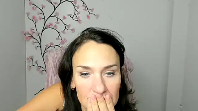 Rosie_Rosee on StripChat
