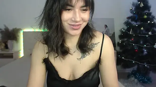 RoxannePure on StripChat