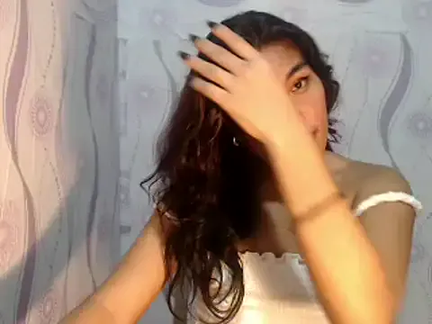 Royalty_marcela6969 — Freechat on StripChat