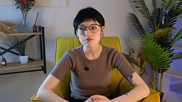 RubieNibbs — spit in the chest