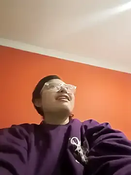 SabrinaV_ on StripChat