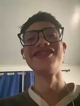 Santi_Princex — Sexy show in boxers