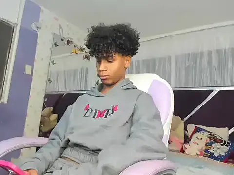 Santy_bigcock_01 — finger in my ass more spank x 3