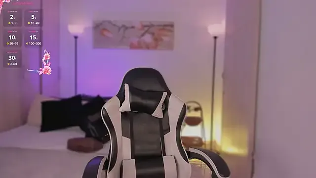 saracavali on StripChat