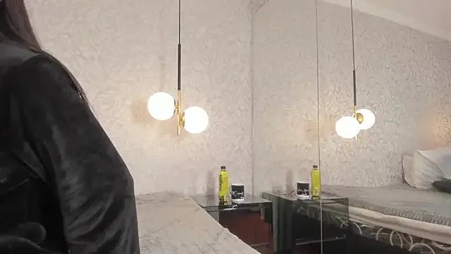 sareli_angels — SHOW TWERKING