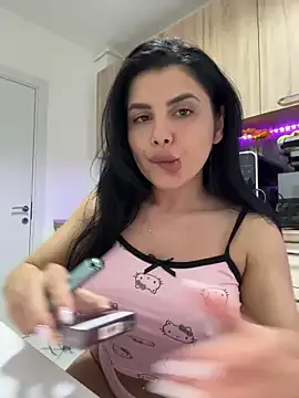 Scarlett-Dream from StripChat