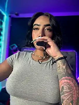 Scarlett-LS on StripChat