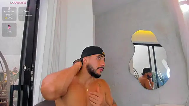 Scottfishcer1 on StripChat