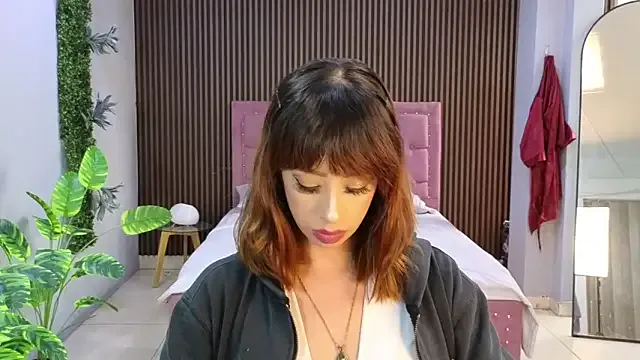 sexengel_lisa — sexy naked with oil 100