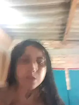 Sexy_megan_outdoors — Desnuda al aire libre