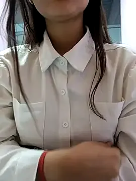 sexy_nadhu — Oil massage on boobs