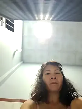 Sexyfull69 on StripChat