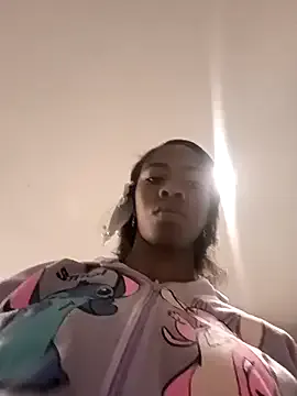 Shanelle__ on StripChat