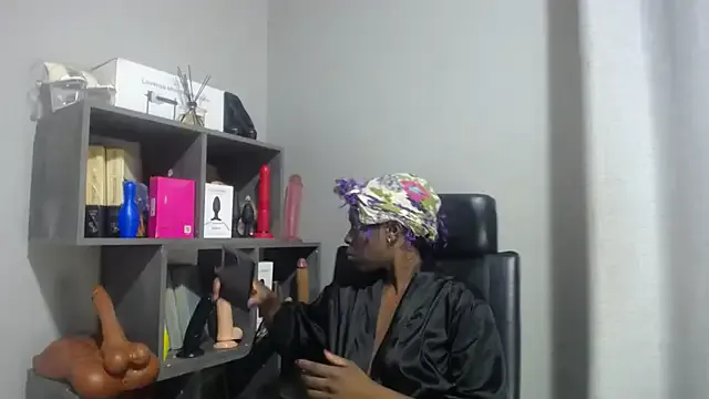 Shaniko89 on StripChat