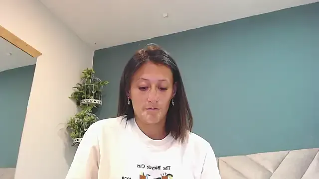 SharisWillian on StripChat