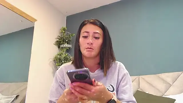 SharisWillian on StripChat