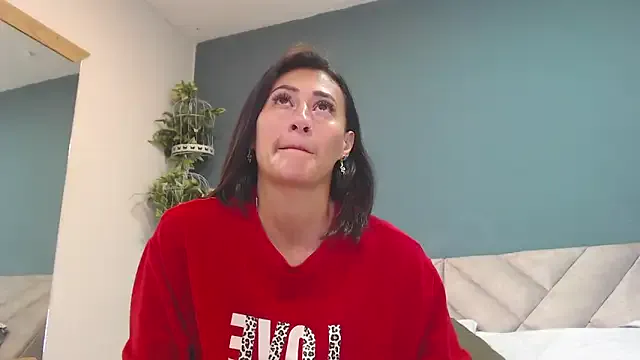 SharisWillian — Rubbing pussy + 2 min lush control